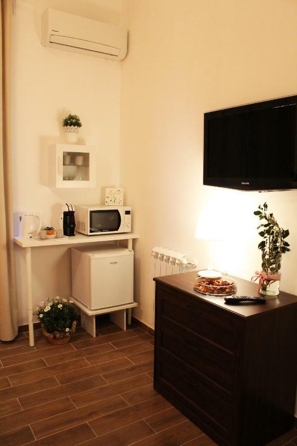 Il Giardino Di Laura Private Rooms Mondello Εξωτερικό φωτογραφία
